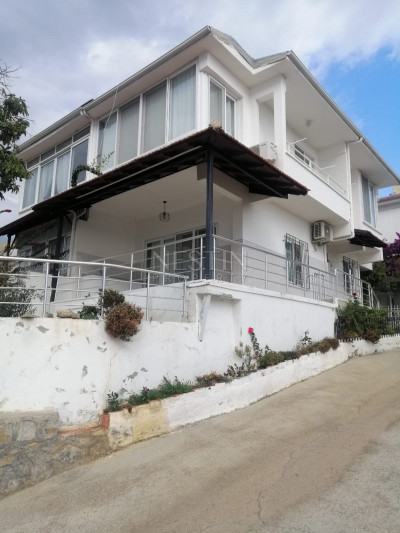 Бюджетная вилла 2+1 в районе Демирташ в 550 м от моря фото 2