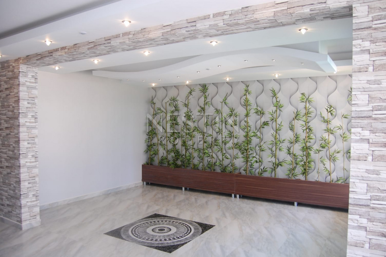 Квартира пентхаус 4+1 в районе Кестель в 100 м от Средиземного моря фото 3