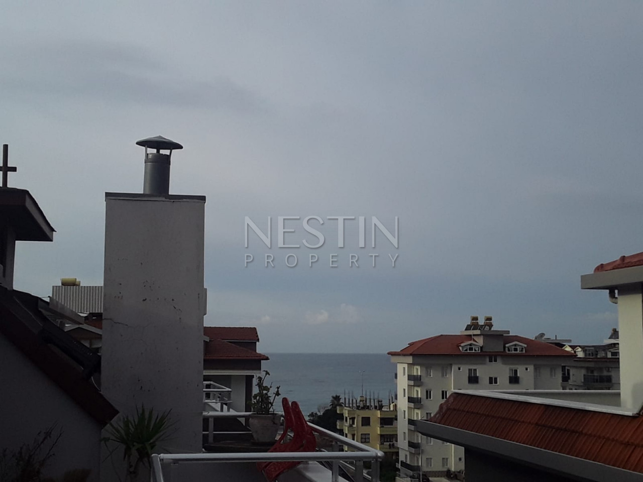 Квартира пентхаус 4+1 в районе Кестель в 100 м от Средиземного моря фото 14