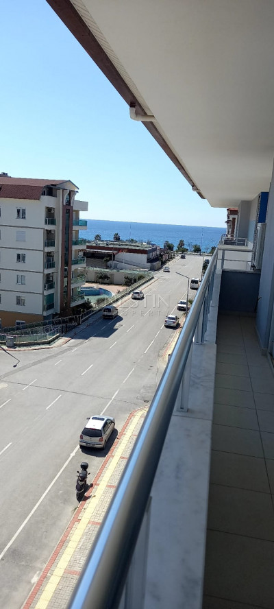 Квартира пентхаус 4+1 в районе Кестель в 100 м от Средиземного моря фото 23