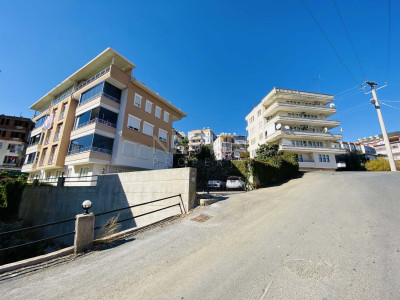 Квартира 3+1 с отдельной кухней в центре города Аланья фото 1