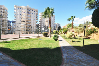 Просторная квартира 2+1 в районе Тосмур, в 700 м от моря фото 3