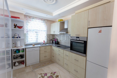 Просторная квартира 2+1 в районе Тосмур, в 700 м от моря фото 16