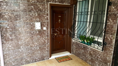 Квартира 2+1 в центре города Аланья в 50 м от моря фото 2