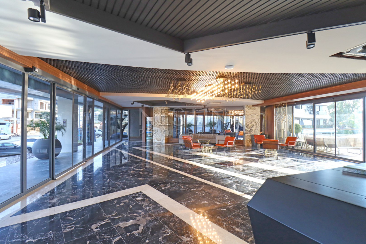 Квартира 1+1 в новом, шикарном комплексе в районе Каргыджак на первой линии фото 6