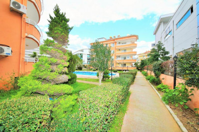 Светлая квартира 2+1 в районе Тосмур, в 300 м от Средиземного моря фото 3