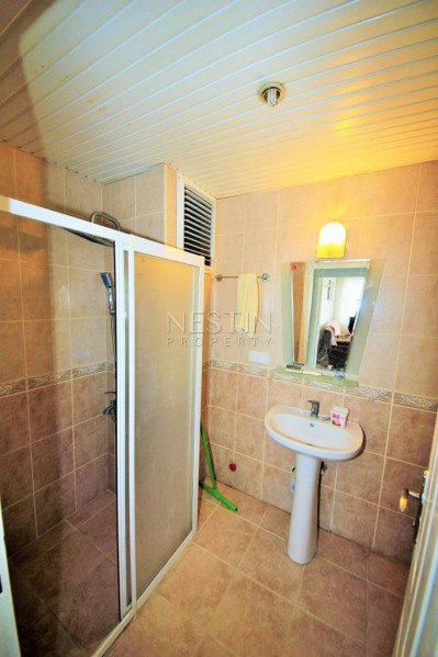 Светлая квартира 2+1 в районе Тосмур, в 300 м от Средиземного моря фото 24