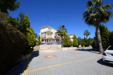 Просторная вилла 3+1 в комплексе района Инжекум фото 10