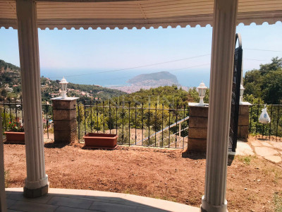 Вилла 3+1 в городе Аланья в районе Тепе фото 2