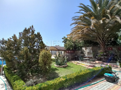 Квартира 2+1 в районе Джикджилли, с красивым видом на горы, море и крепость фото 3