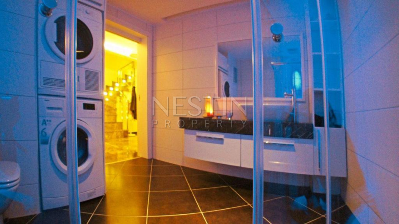 Квартира пентхаус 3+1 в районе Тосмур в 600 м от моря фото 21