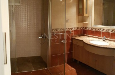 Великолепная квартира с видом на море микрорайоне Арапсую в Коньяалты фото 6