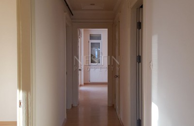 Великолепная квартира с видом на море микрорайоне Арапсую в Коньяалты фото 13