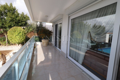 Просторная вилла 4+1 в районе Каргыджак с красивым видом на море и горы фото 11