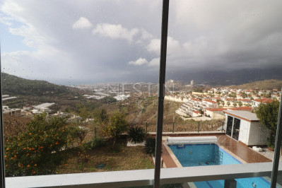 Просторная вилла 4+1 в районе Каргыджак с красивым видом на море и горы фото 24