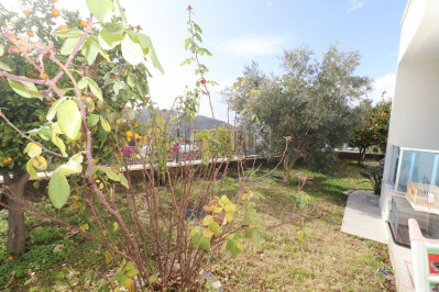 Просторная вилла 4+1 в районе Каргыджак с красивым видом на море и горы фото 47