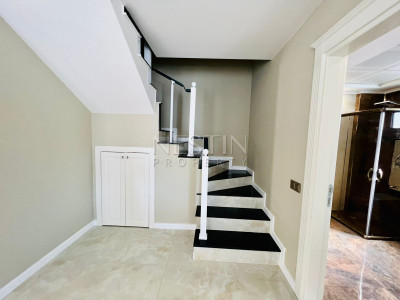 Квартира пентхаус 3+1 в районе Каргыджак с хорошем комплексе фото 43