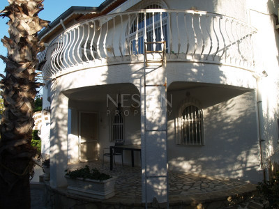 Вилла 3+1 в районе Турклер с личным бассейном фото 3