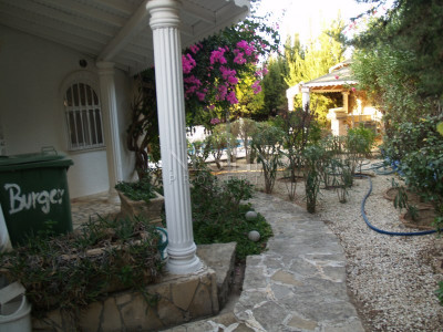 Вилла 3+1 в районе Турклер с личным бассейном фото 7