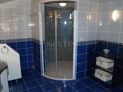 Вилла 3+1 в районе Турклер с личным бассейном фото 32