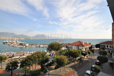 Шикарная квартира 3+1 в центре города Аланья с видом на море и горы фото 40