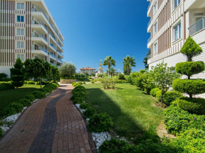 Светлая квартира 2+1 в районе Демирташ, в 800 м от Средиземного моря фото 12