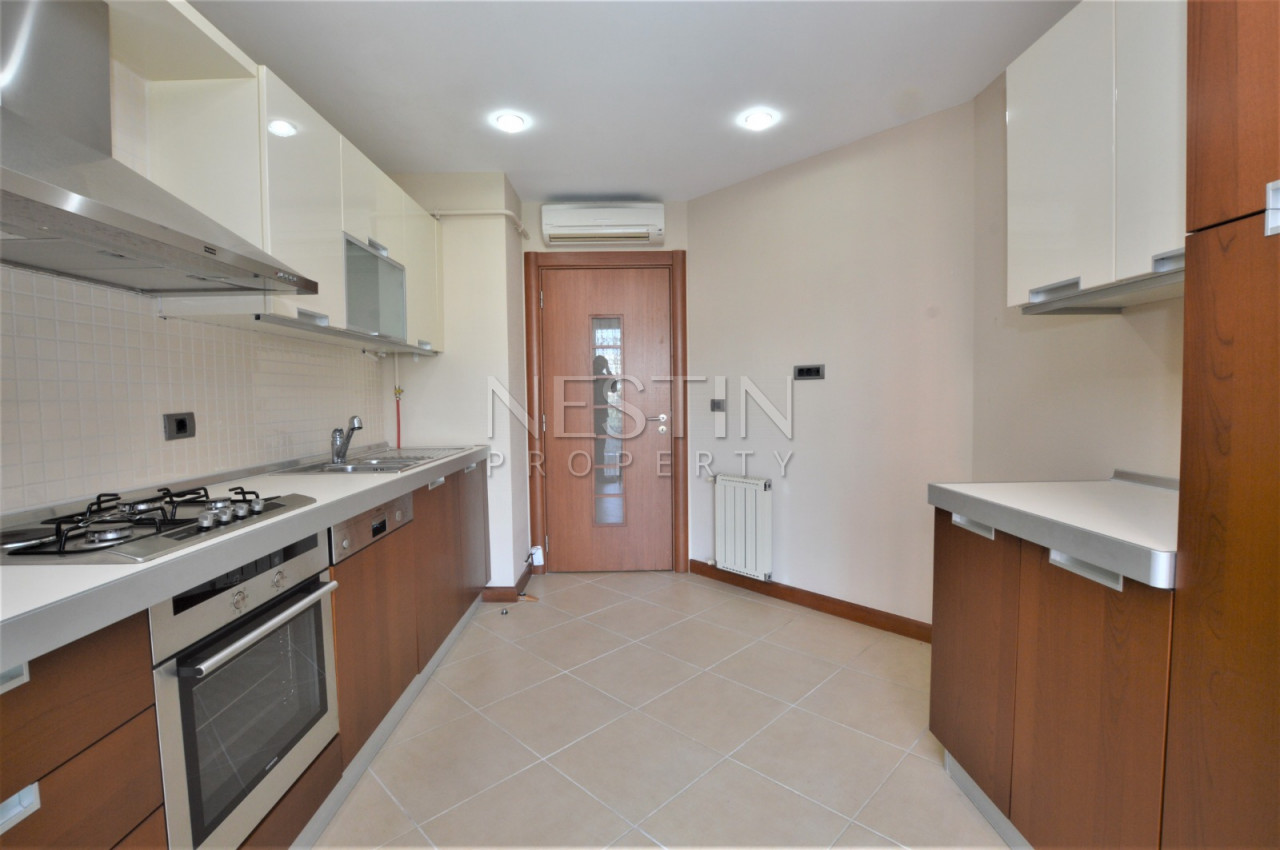 Квартира 3+1 в хорошем комплексе на первой линии в центре города Аланья фото 9