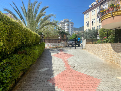 Квартира с отдельной кухней 2+1 в центре Аланьи фото 7