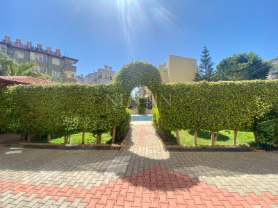 Квартира с отдельной кухней 2+1 в центре Аланьи фото 9