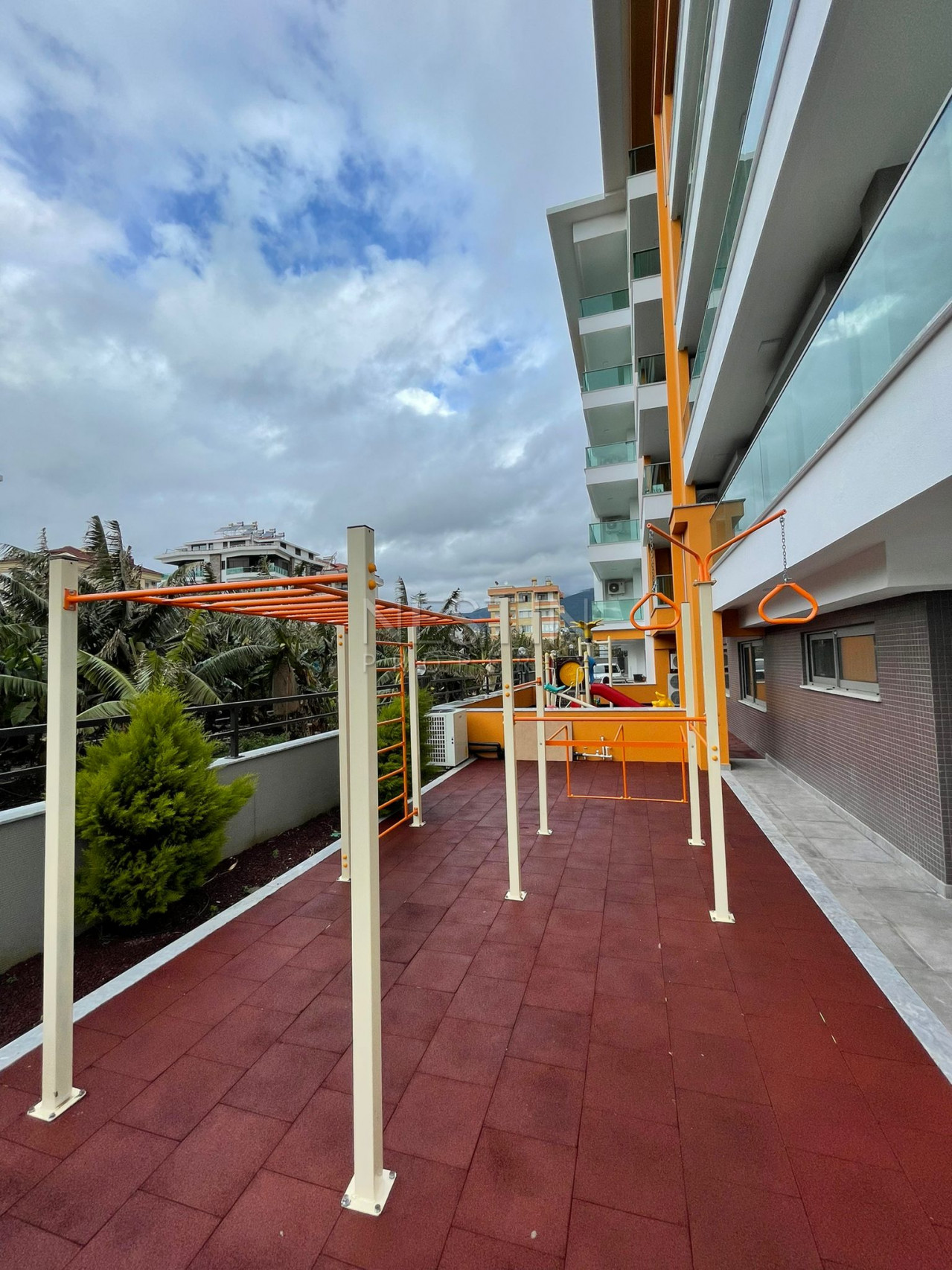 Светлая квартира 1+1 в районе Кестель, в 50 м от Средиземного моря фото 17