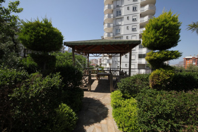 Большая квартира 1+1 в районе Тосмур в 900 м от моря фото 4