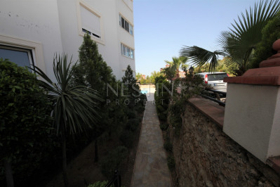 Большая квартира 1+1 в районе Тосмур в 900 м от моря фото 9