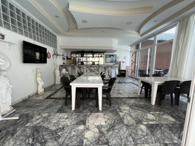 Квартира 1+1 в районе Оба со стильным интерьерным дизайном фото 5