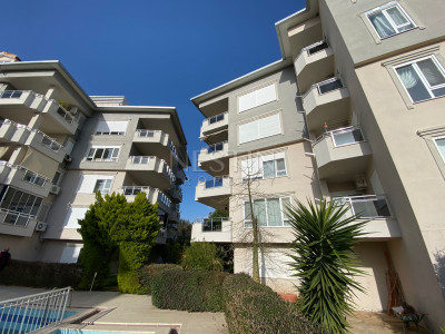 Большая квартира пентхаус 4+1 в районе Кестель в 150 м от моря фото 2