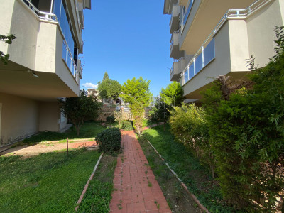 Большая квартира пентхаус 4+1 в районе Кестель в 150 м от моря фото 9