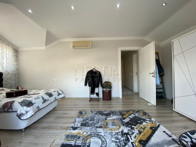 Большая квартира пентхаус 4+1 в районе Кестель в 150 м от моря фото 19