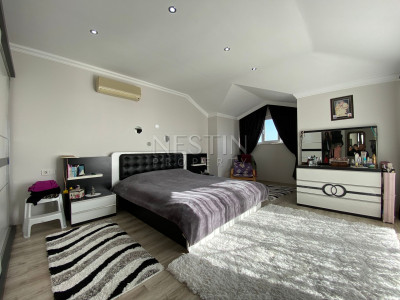 Большая квартира пентхаус 4+1 в районе Кестель в 150 м от моря фото 22