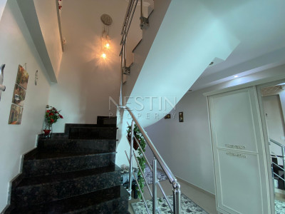 Большая квартира пентхаус 4+1 в районе Кестель в 150 м от моря фото 23