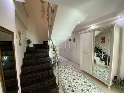 Большая квартира пентхаус 4+1 в районе Кестель в 150 м от моря фото 26