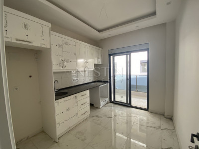 Квартира 2+1 с отдельной кухней в центре города Аланья фото 9