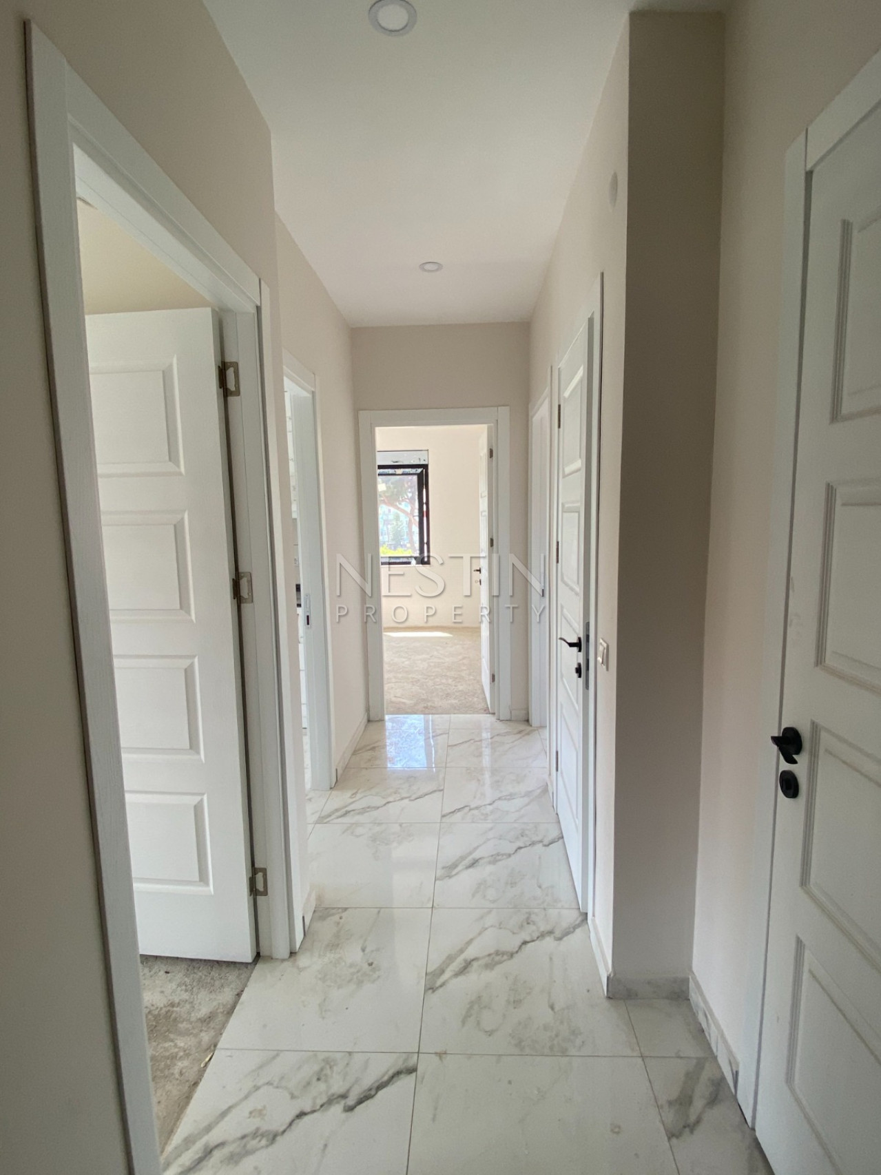 Квартира 2+1 в новом доме в центре города Аланья фото 5