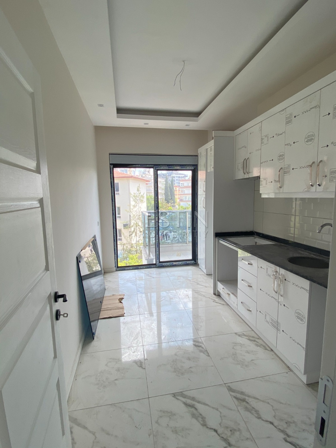 Квартира 2+1 в новом доме в центре города Аланья фото 14