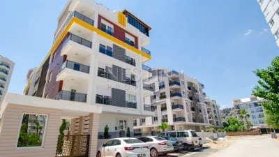 Светлая квартира 2+1 со всей инфраструктурой в Хурме фото 1