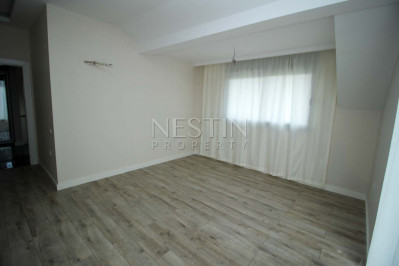 Просторный дуплекс с видом на море 4+1 в районе Тосмур фото 25