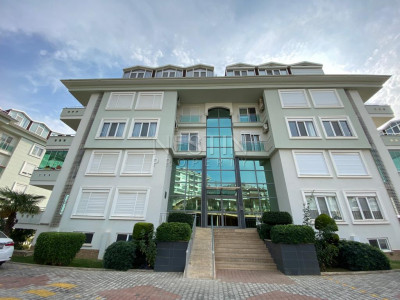 Большой и стильный пентхаус 5+1 в районе Оба фото 1