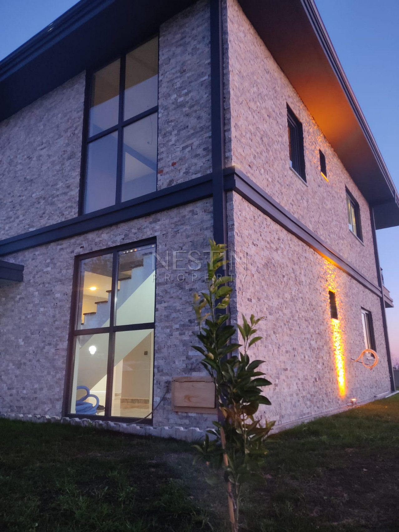 Вилла 4+1 с панорамными окнами в районе Инджекум фото 3