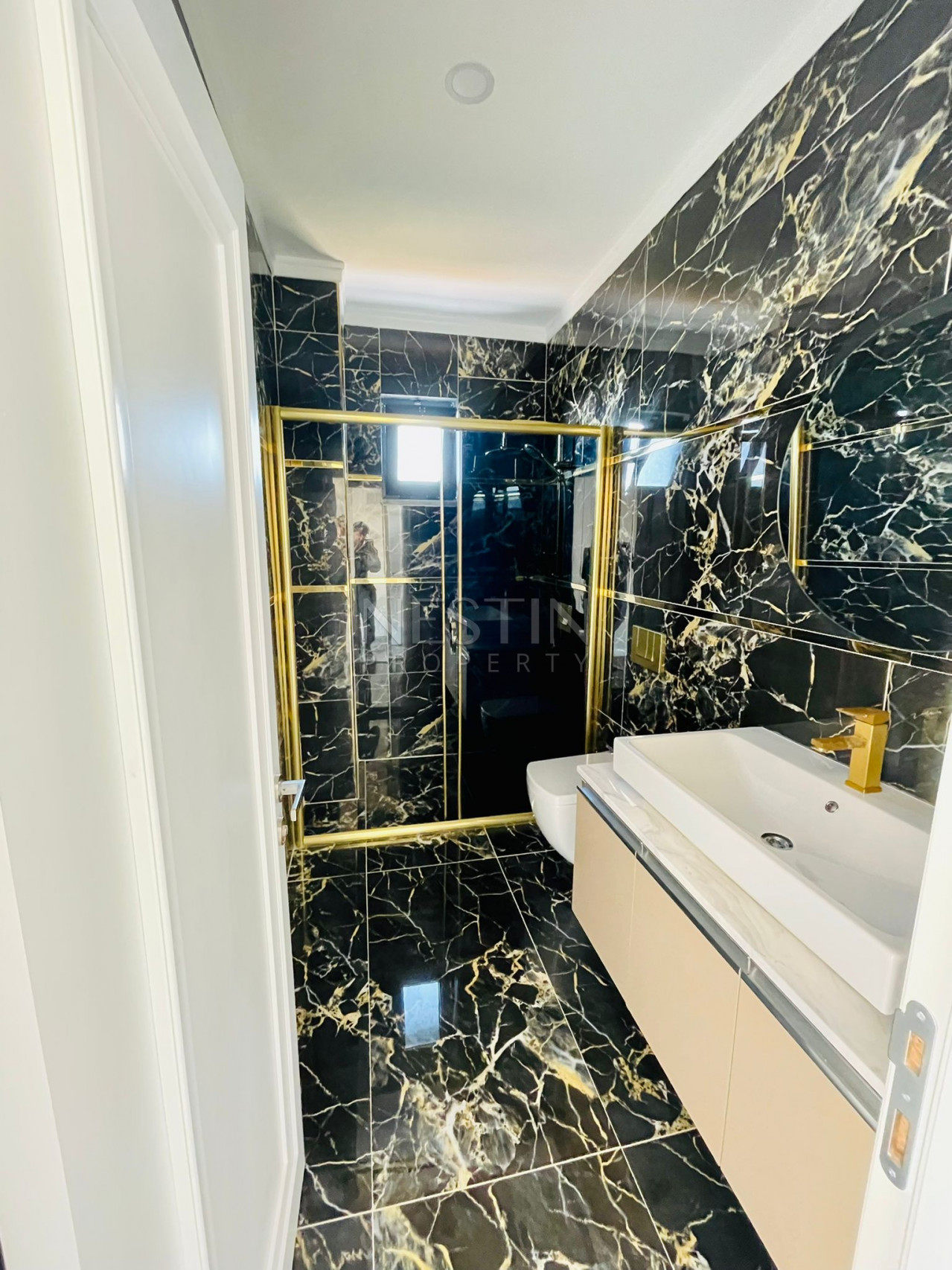 Вилла 4+1 с панорамными окнами в районе Инджекум фото 17