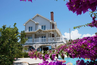 Вилла 8+1 с фруктовым садом в районе Авсаллар Инджекум фото 1