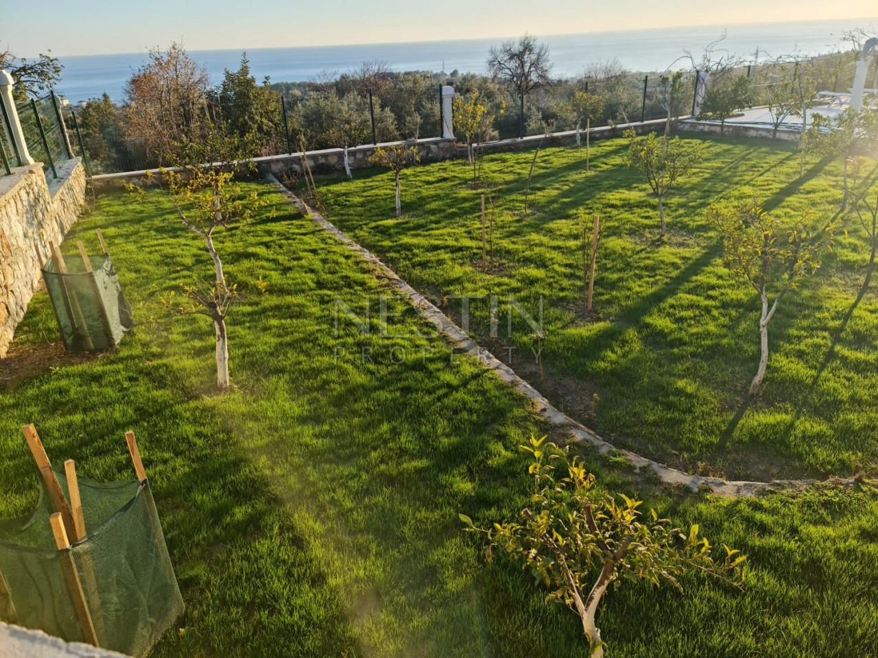 Вилла 8+1 с фруктовым садом в районе Авсаллар Инджекум фото 5