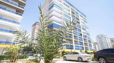 Квартира 2+1 в хорошем комплексе района Махмутлар фото 1